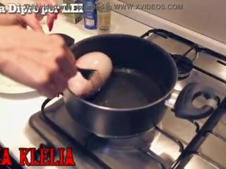 عشيقة divina klelia تدمر و cooks ل زوجان من كرات إلى اندريا dipr&egrave;