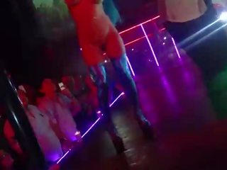 Luna Bella en merida 4 Julio 2014 clip en Platinos